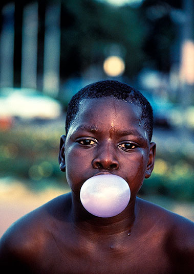 heringman-chernush-kay-66_bubble-gum-boy-ubangi,central-african-republic.jpg