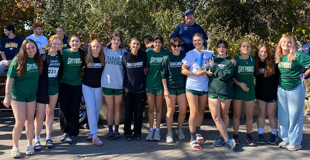 Women's Cross Country team